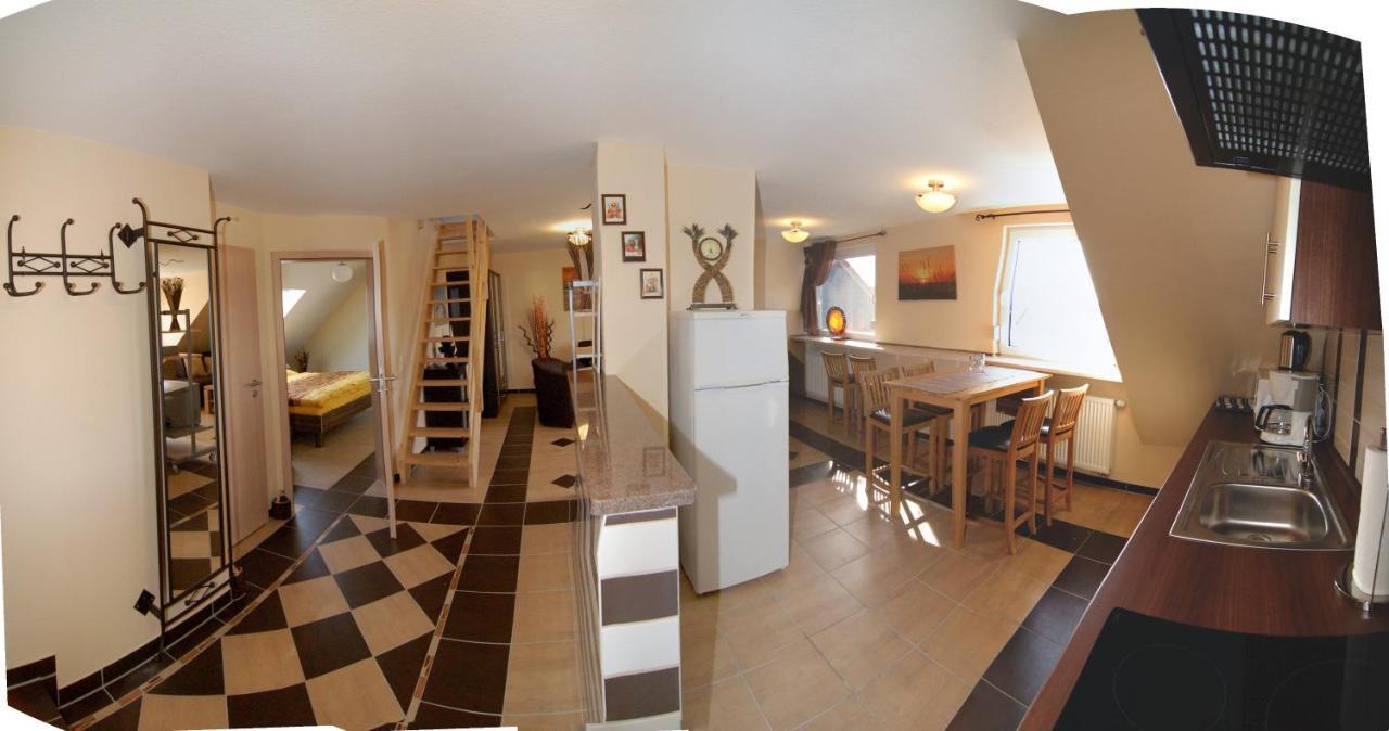Nanis Hotel & Appartements Steinhude Room photo